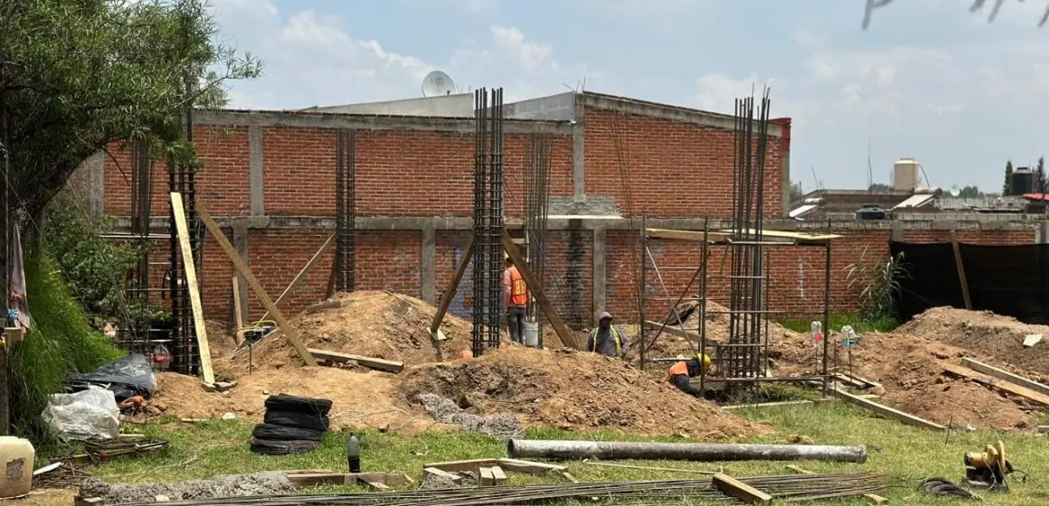 Evalúan daños en Secundaria Técnica No. 45 de Coronango e invierte 3.2 mdp en rehabilitación