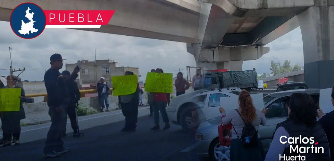 Bloqueo en Autopista México-Puebla: Manifestantes exigen reactivación de hemodiálisis en Hospital General del Norte