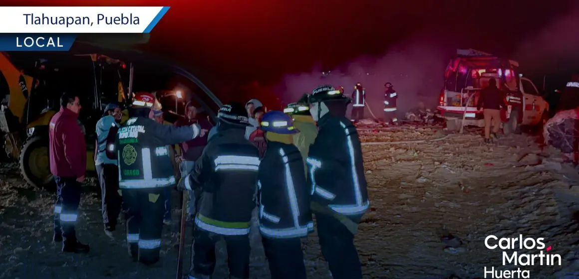 Controlan incendio en relleno sanitario de Chalchicomula