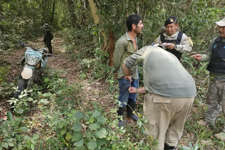Habitantes de Tlacotepec denuncian presencia de cazadores furtivos y piden intervención militar 2 Habitantes de Tlacotepec denuncian presencia de cazadores furtivos y piden intervencion militar 3