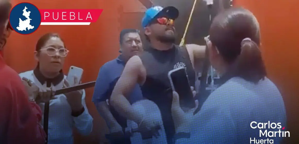 Hermanos del edil de San Francisco Totimehuacán piden 3 mil pesos para instalarse en la Feria de las Carnitas