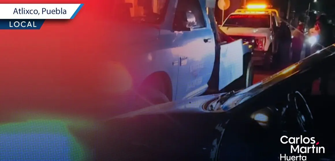 Conductor en estado de ebriedad choca contra grúa en Atlixco