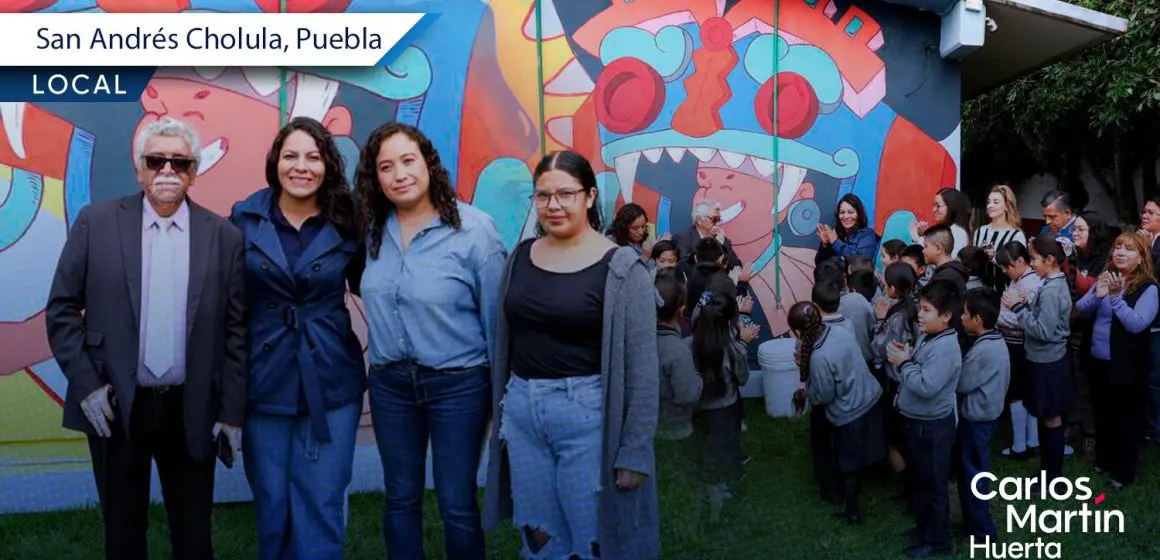 Lupita Cuautle entrega sistema de captación pluvial a primaria en San Andrés Cholula