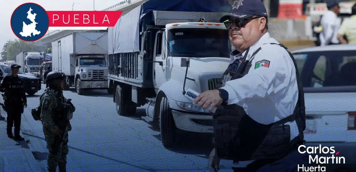 Realizan operativo para combatir el robo de vehículos y transporte de carga en Puebla