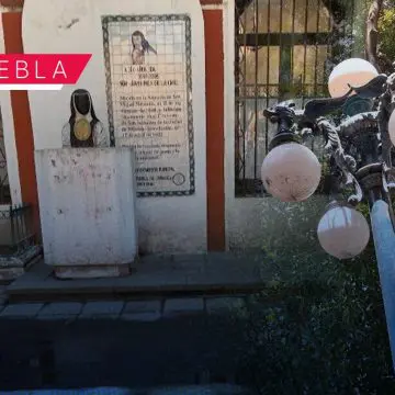 Recuperan la Plazuela Sor Juana Inés de la Cruz en Puebla; así luce ahora