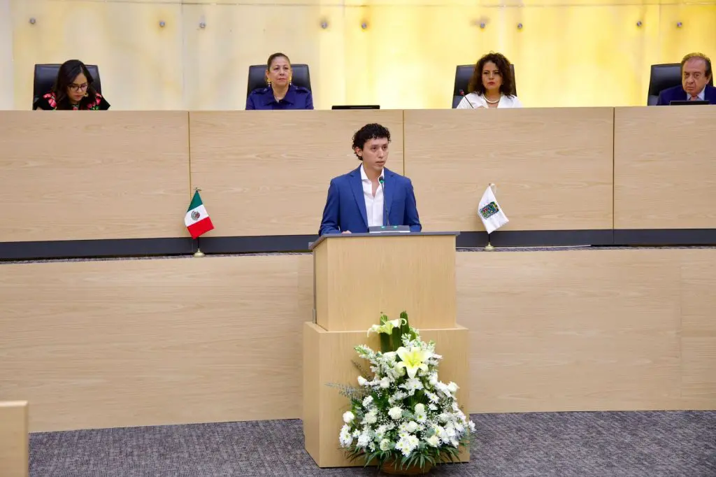 Congreso del Estado realiza homenaje luctuoso a Gilberto Bosques Saldívar 1 congreso 2