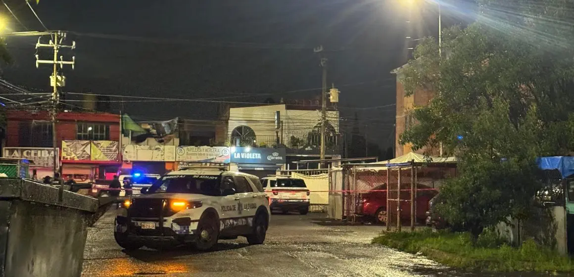 Asesinan a balazos a dueño de negocio de comida en infonavit San Ramón, Puebla
