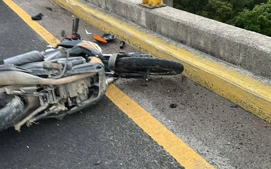Trágico accidente en periférico: Motociclista pierde la vida en Puebla