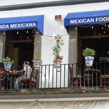 Industria restaurantera en Puebla en crisis; cierran 30 establecimientos por bajas ventas