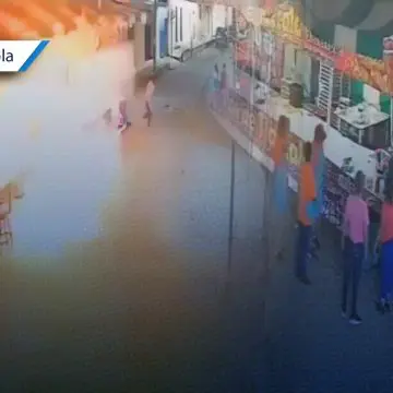 Explota tanque de gas durante fiesta patronal de Zaragoza, Puebla