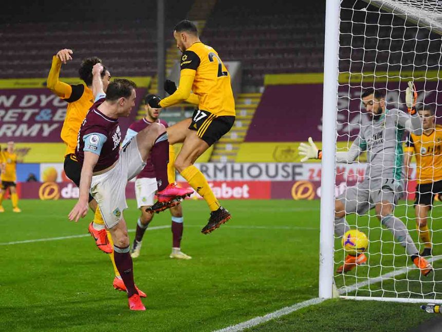 2500025 Los Wolves vuelven a tropezar sin Jiménez