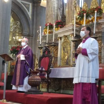 Llama Arzobispo a ser solidarios y festejar la Navidad en casa