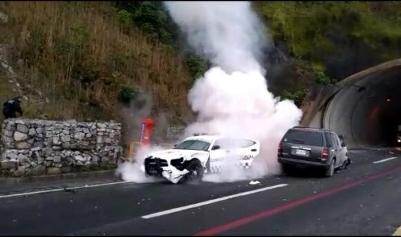 Choque múltiple en la autopista México-Tuxpan