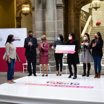 Ayuntamiento de Puebla impulsa autonomía económica de mujeres con capacitación laboral