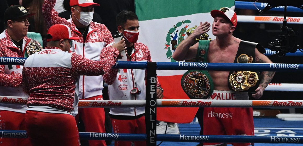 Saúl “Canelo” Álvarez nominado a mejor boxeador del año
