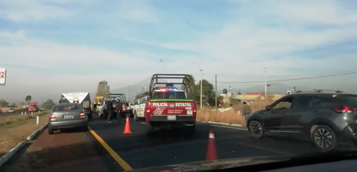 (VIDEO) Choque cobra la vida de un comerciante sobre la autopista Puebla- Atlixco