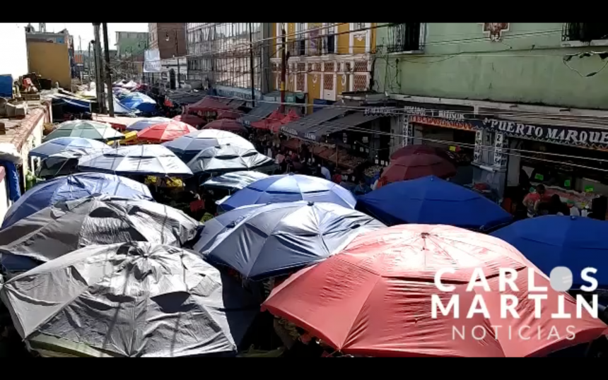 (VIDEO) Un caos y foco de contagio por Coronavirus es la 16 Poniente