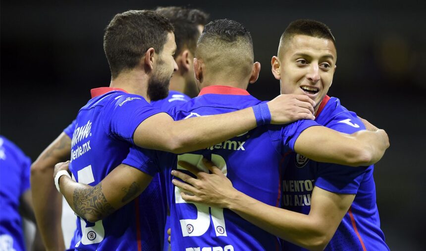 Cruz Azul Cruz Azul golea a Pumas y sueña con la Final del Guard1anes 2020