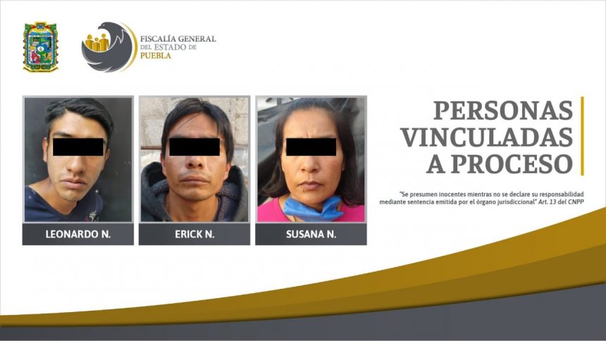 (FOTOS) FGE cateó dos inmuebles con droga en Cuautlancingo y aseguró a tres personas