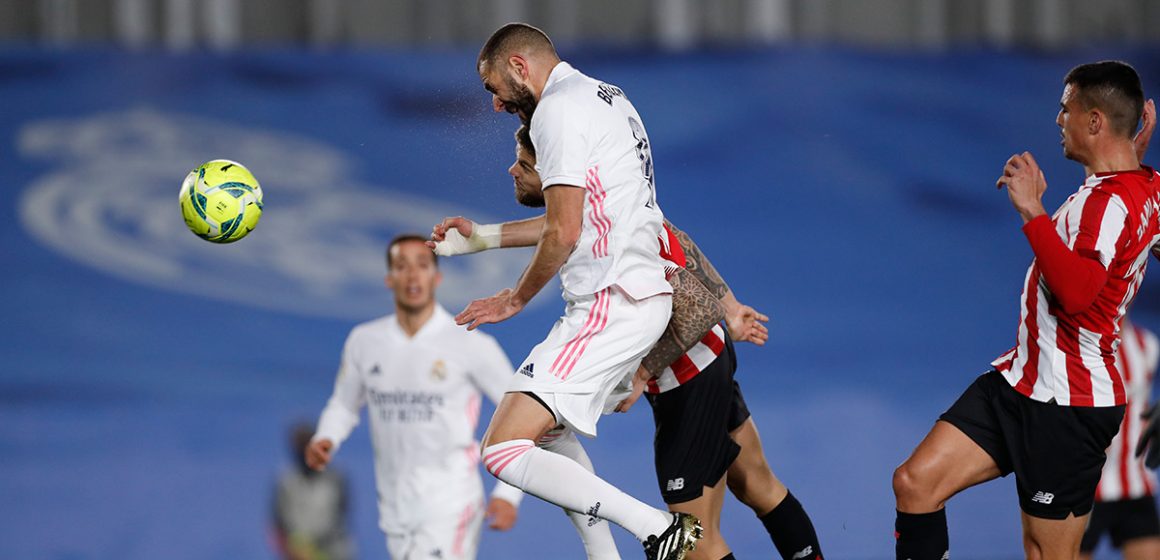 El Real Madrid superó al Athletic de Bilbao con doblete de Benzema