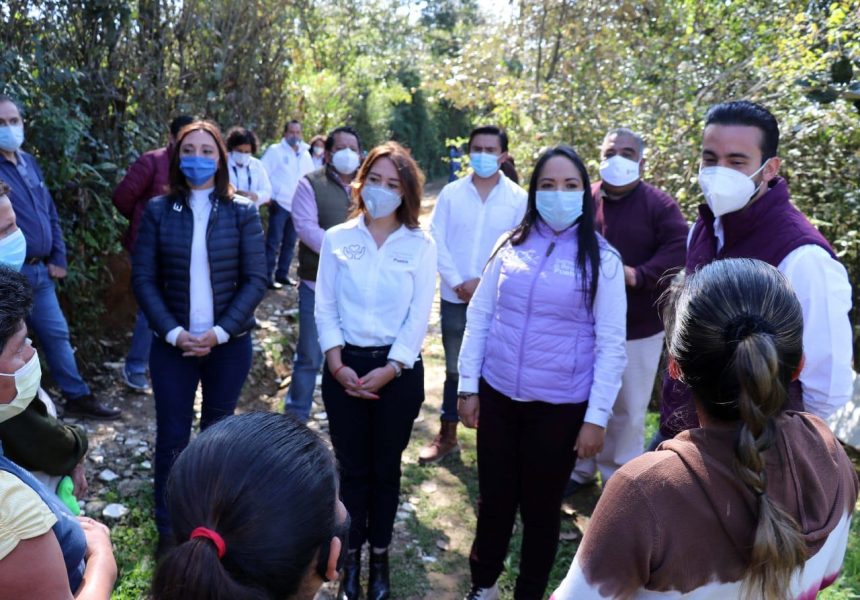 Paneles II Beneficia gobierno con paneles solares a habitantes de Chignahuapan y Teziutlán