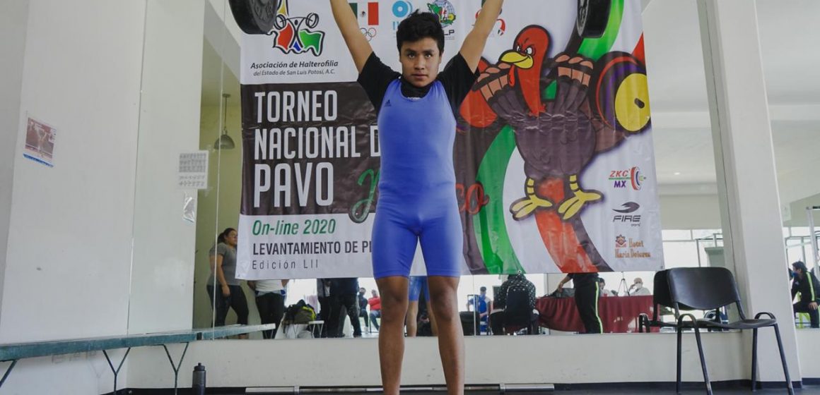 Puebla participa en el Torneo Nacional de Levantamiento de Pesas