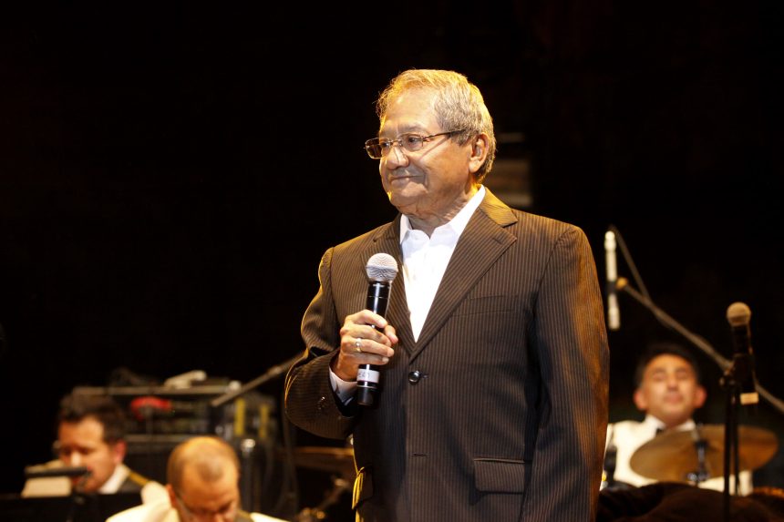 (VIDEO) Lamenta el presidente López Obrador la muerte de Armando Manzanero