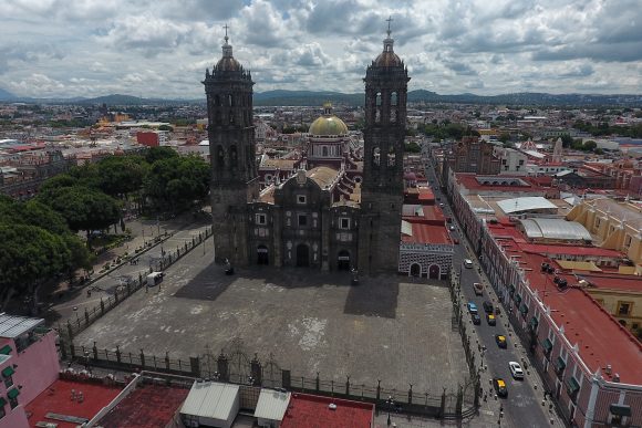 Vacía luce la Catedral de Puebla durante la celebración de la Virgen de la Concepción (VIDEO)