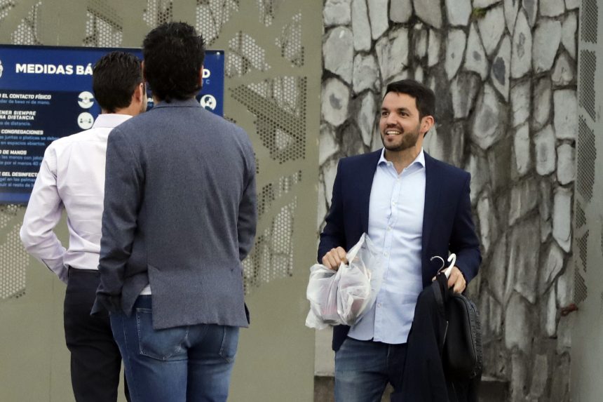 ¡Nuevo Director Técnico del Club Puebla! (FOTOS)