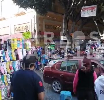 (VIDEO) Prohibida instalación de ambulantes en la calle 5 de Mayo