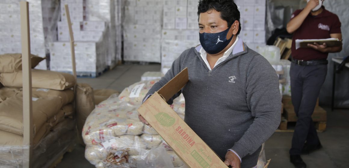 (FOTOS Y VIDEO) Sistema DIF Estatal distribuye apoyos alimentarios