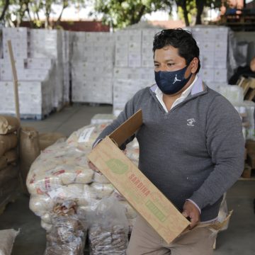 (FOTOS Y VIDEO) Sistema DIF Estatal distribuye apoyos alimentarios