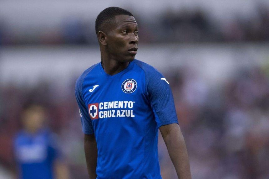 Acusan a Bryan Angulo de asesinato en su natal Ecuador