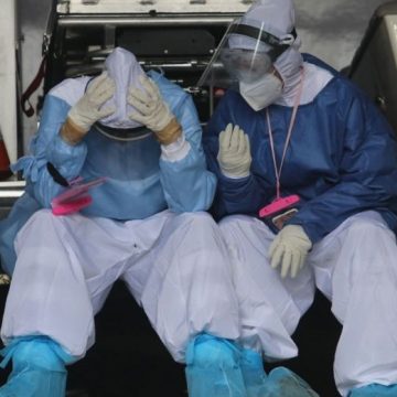 Pronostica la OMS otros seis meses de la pandemia