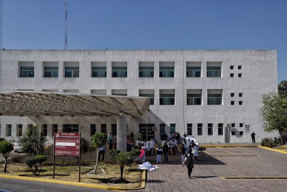 Salud e IMSS-Bienestar garantizan abasto de agua en el Hospital General del Norte
