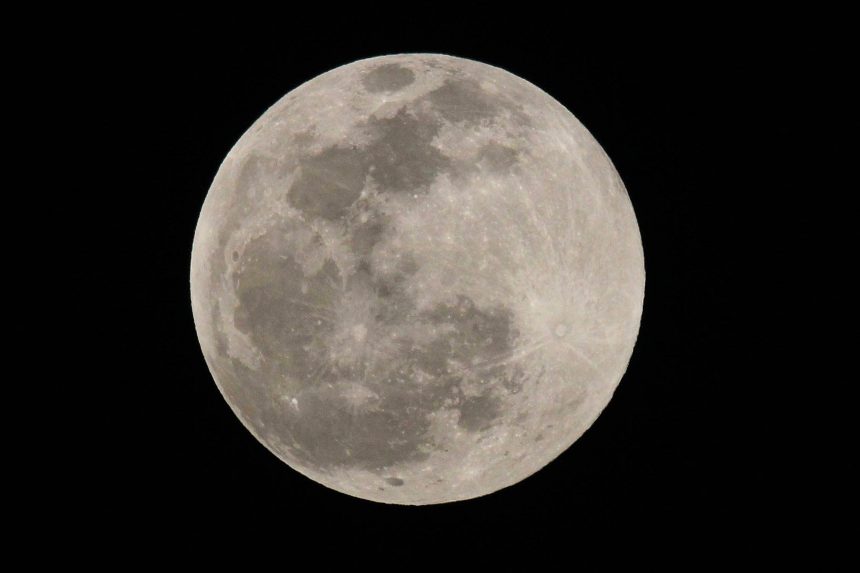 LUNA LLENA Luna Fría; último fenómeno astronómico del 2020