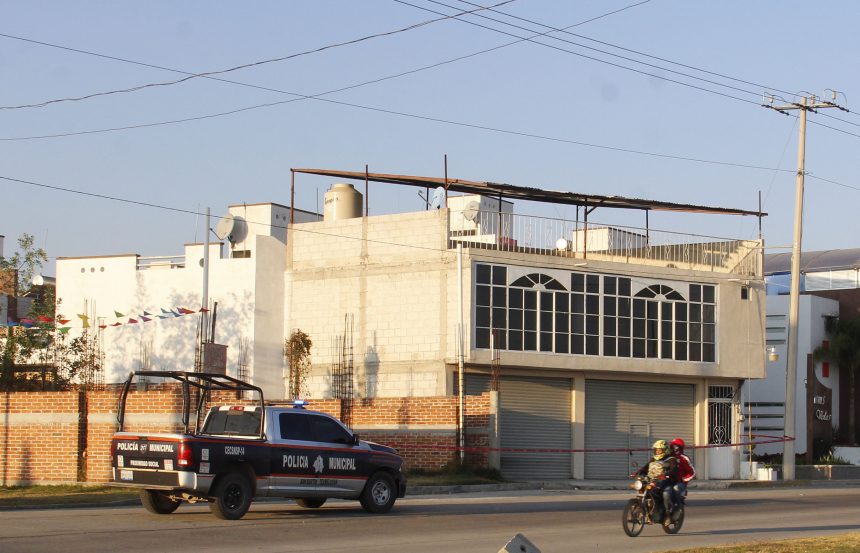 (VIDEO) Un policía herido y un agresor muerto en San Martín Texmelucan