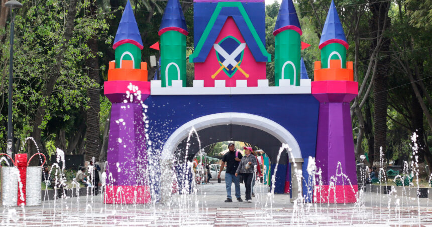 Instalan Villa Navideña y ambulantes en el Paseo Bravo