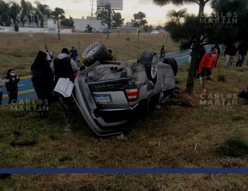 1-2 Otro muerto en el periférico de Puebla