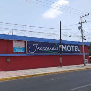 (FOTOS Y VIDEO) Asesinan a golpes a una mujer en el Motel Jacarandas