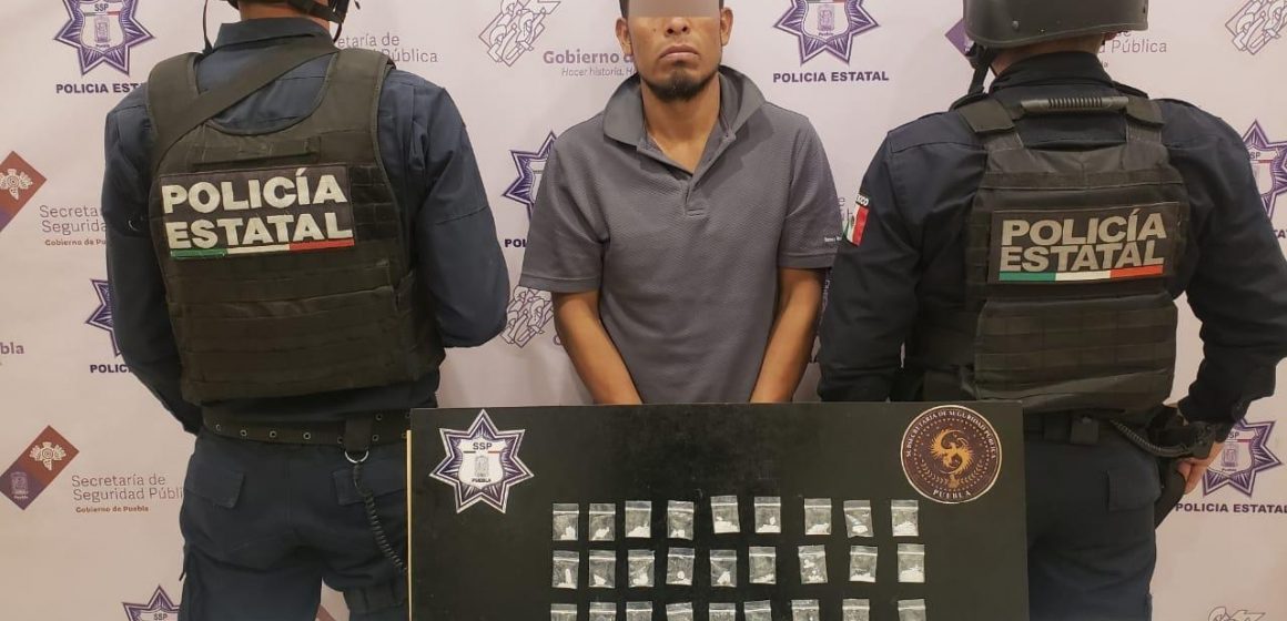 Policía Estatal detiene a presunto distribuidor de drogas en Altepexi