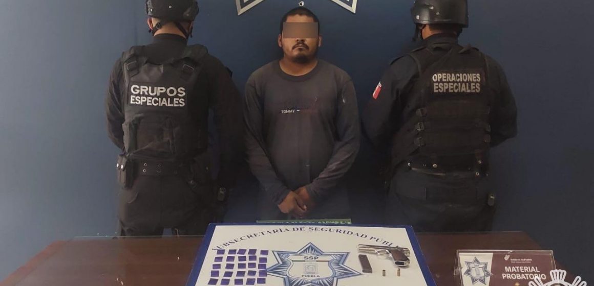 En la capital, Policía Estatal detiene a presunto distribuidor de droga