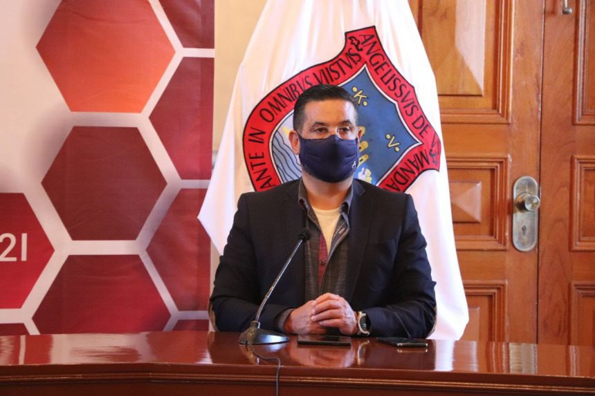 333 Reporta Ayuntamiento de Puebla continuidad en operativos de inhibición de comercio en vía pública y exhorto a establecidos