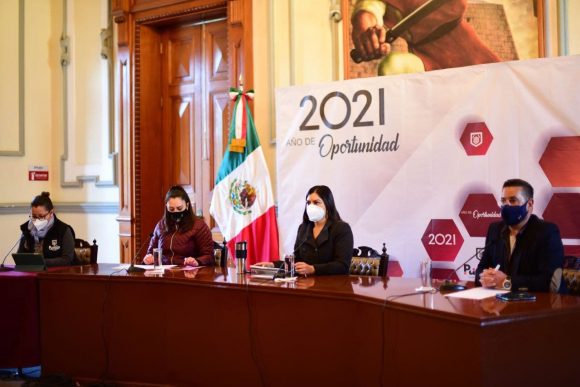 Gobierno de la Ciudad entrega apoyos funerarios y relleno de tanques de oxígeno por emergencia sanitaria