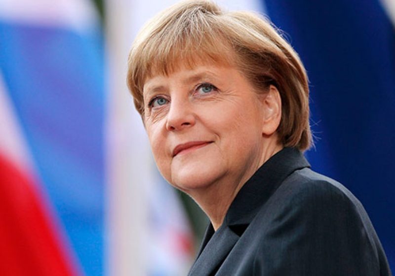 Angela Merkel se retira de la política con 6 minutos de aplausos de los alemanes