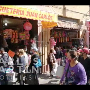 (VIDEO) Poblanos abarrotan jugueterías