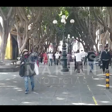 (VIDEO) Libre de ambulantes permanece el corredor 5 de Mayo