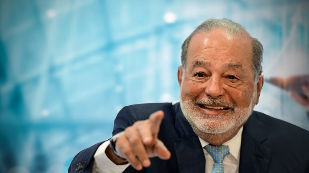 Carlos Slim critica propuesta de reducir jornada laboral a 40 horas a la semana