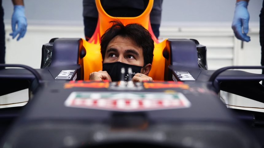 (FOTOS) Checo Pérez inicia su aventura en Red Bull y presume sus nuevos colores
