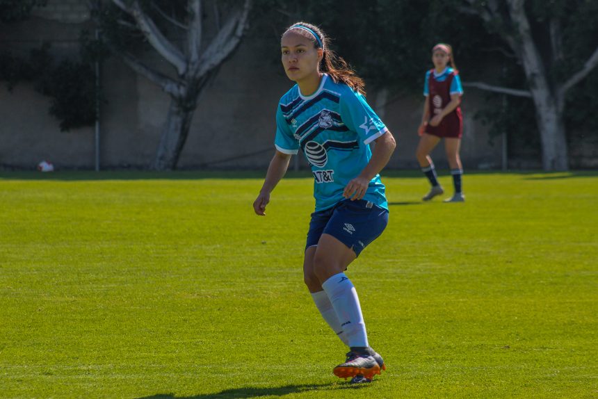 Mariana Ramos quinto refuerzo del Puebla Femenil
